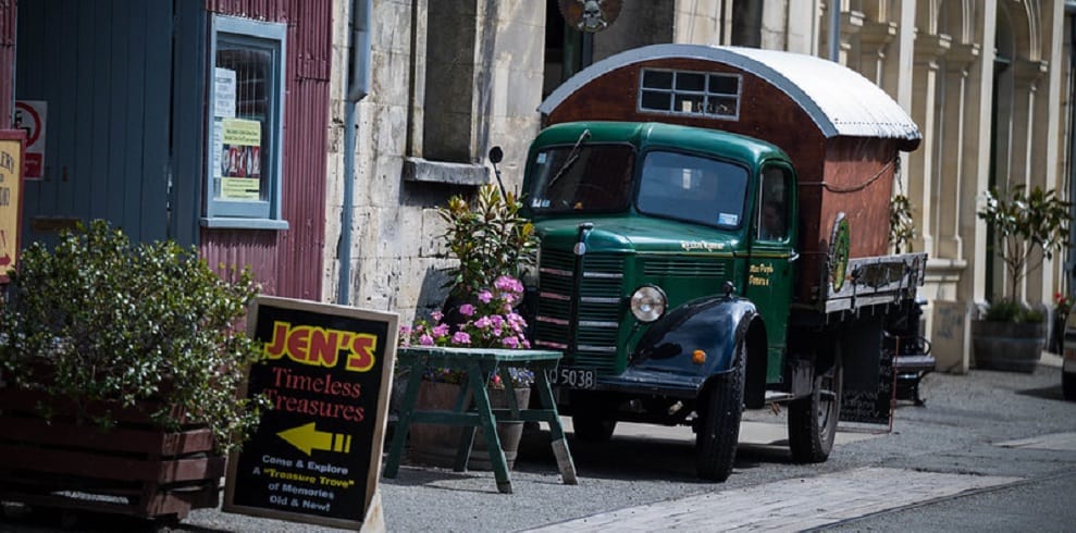 Explore Oamaru with Atomic Travel Tours